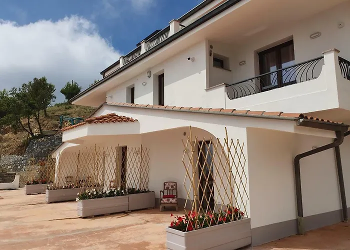 Sant'anna Feriegård Sanremo